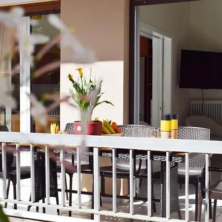 Apartment Nama -central Vacation With Free Parking Only 900m Far From Venetian Port And Beach! Chania (Crete)