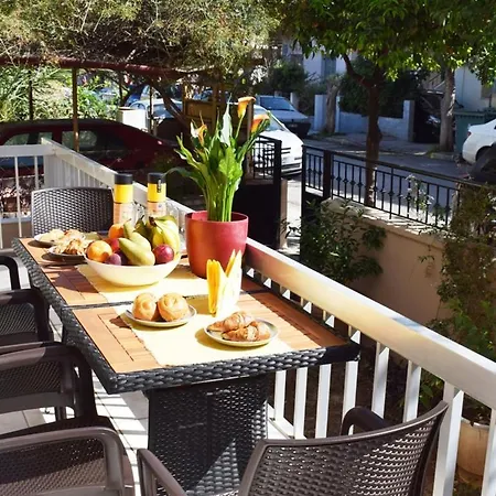 شقة Nama -central Vacation With Free Parking Only 900m Far From Venetian Port And Beach! *